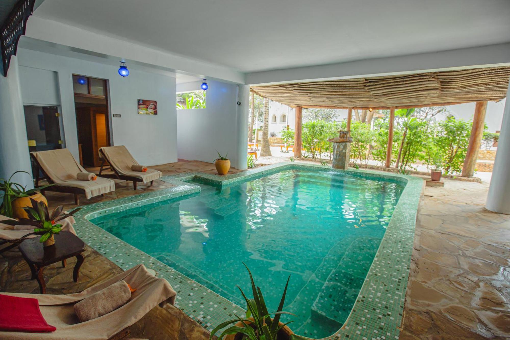 Ahg Waridi Beach Resort & Spa Pwani Mchangani Exterior foto