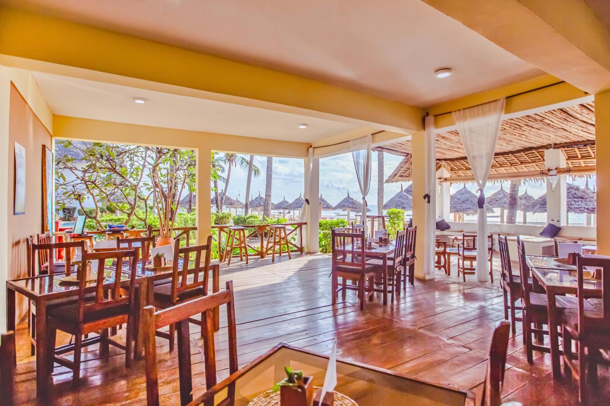 Ahg Waridi Beach Resort & Spa Pwani Mchangani Exterior foto